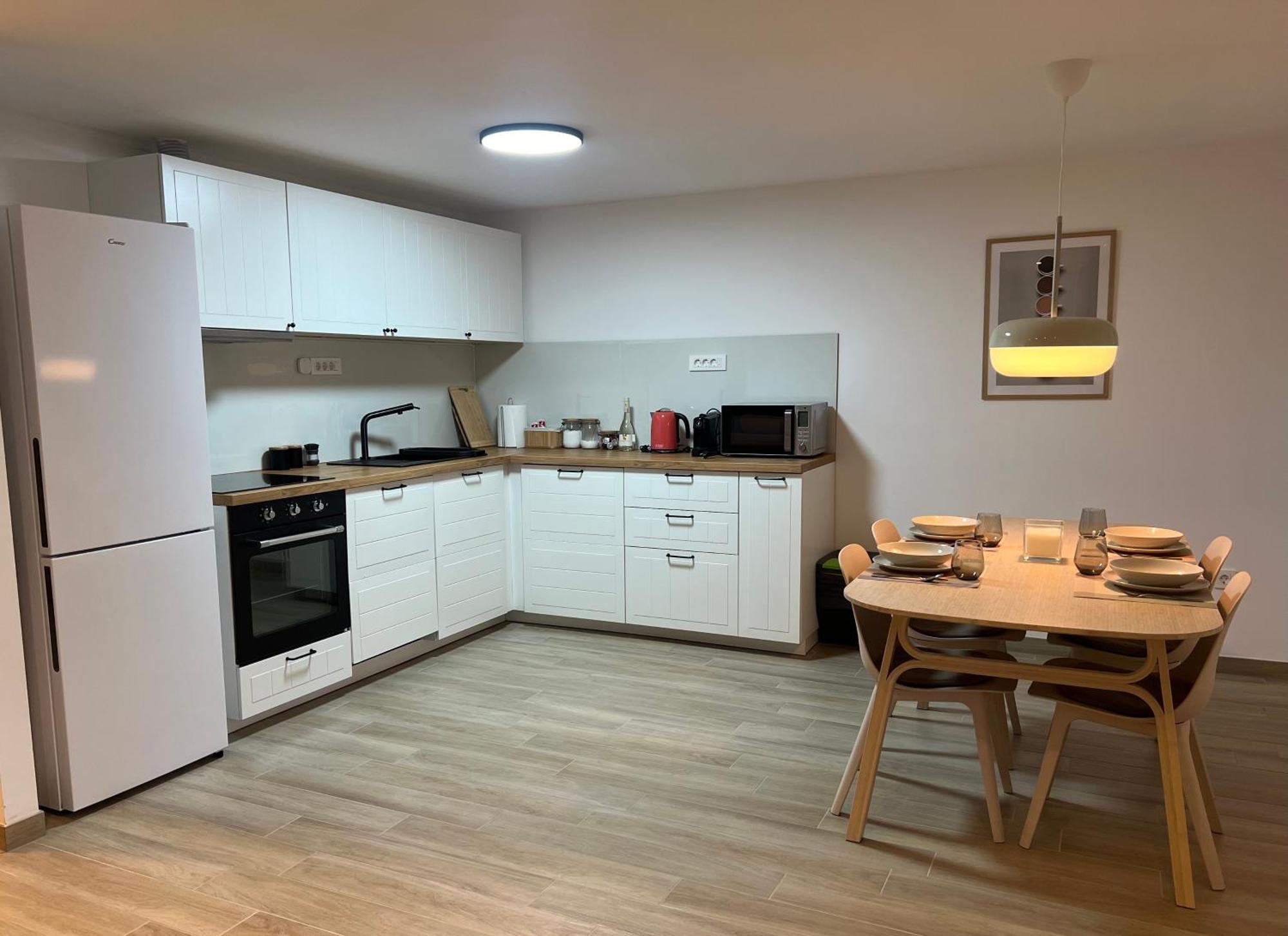 Lady Di Apartman Makarska Kültér fotó